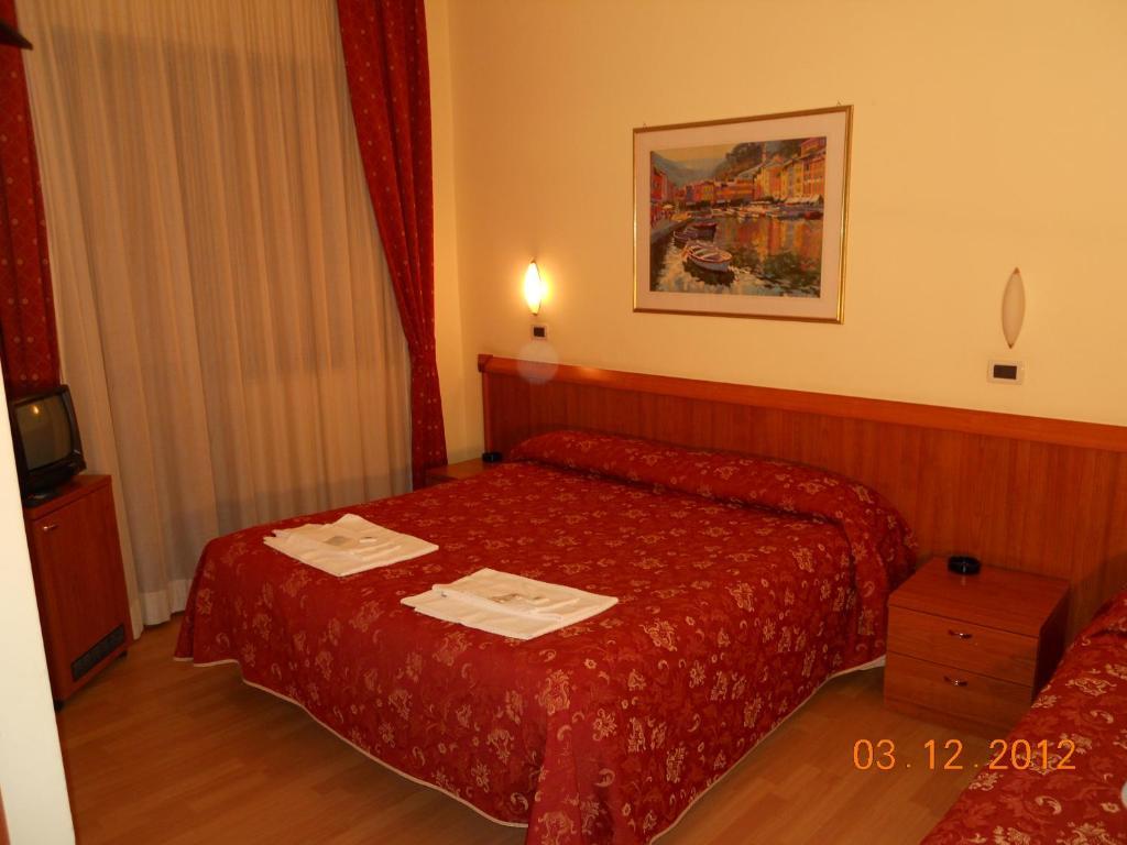 Hotel Val Di Sangro Perano Habitación foto