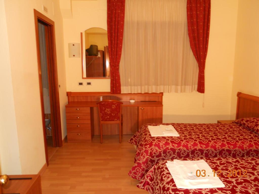 Hotel Val Di Sangro Perano Habitación foto